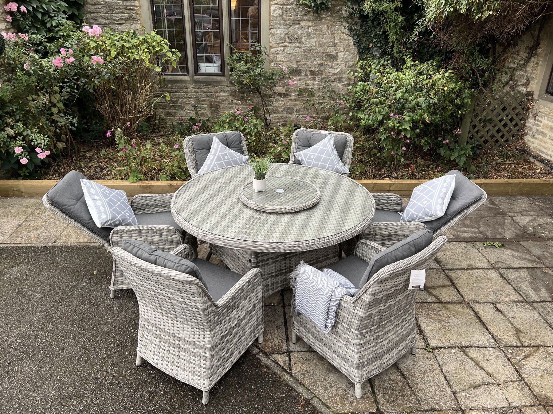 Rattan Garden Furniture Round Set