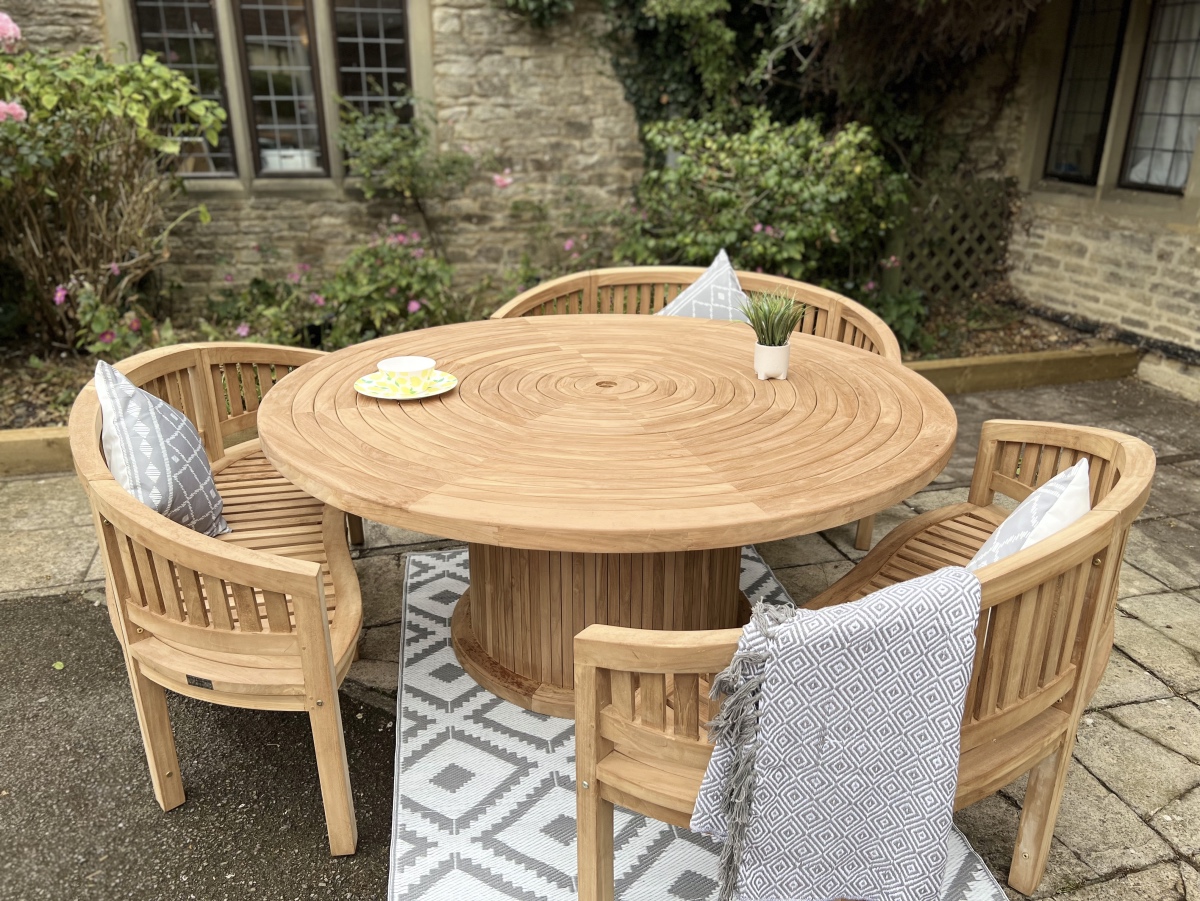 Teak Garden Furniture Round Table 3 benches cu